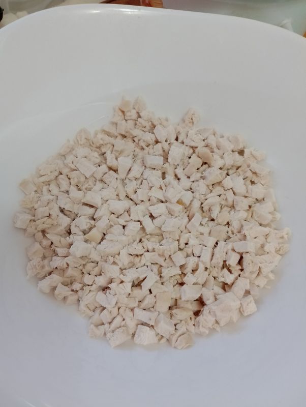 Салат с ананасами и курицей: непревзойденное сочетание вкусов