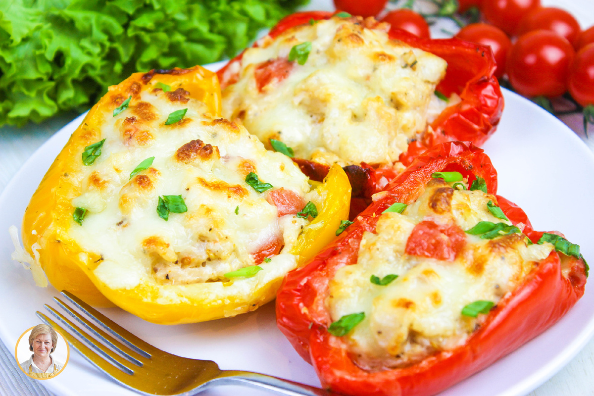 Сочная начинка внутри: фаршированный перец с курицей и сыром