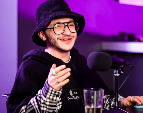 Когда хайп становится унижением: Анастасия Волочкова под прицелом блогеров