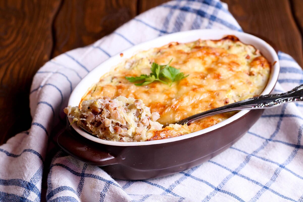 Вкусная и полезная запеканка из кабачков и гречки