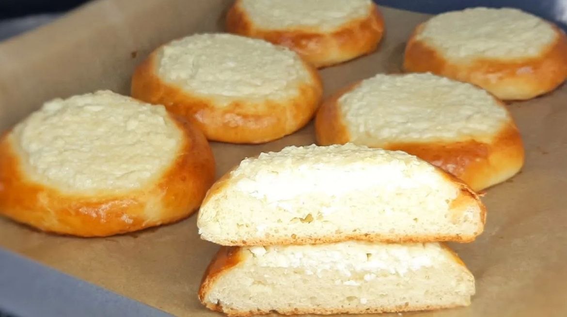 Ватрушки с творогом: нежная радость из детства