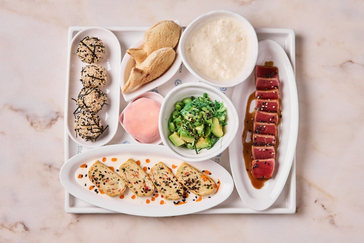 Новые вкусы Японии: Atlantica Bistro открывает завтраки на Мясницкой