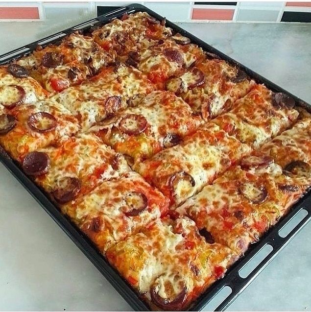 Пицца без дрожжей на кефире: легкий и вкусный рецепт