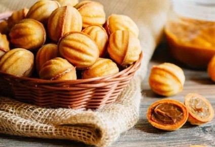 Орешки со сгущенкой: любимое лакомство советских детей