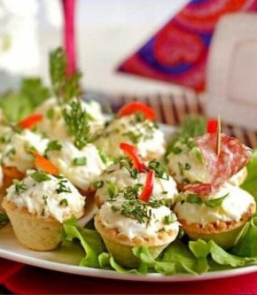 Тарталетки с сыром и яйцом