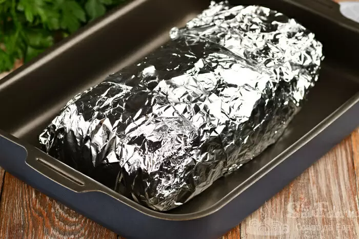 Нежное мясо под двойным одеялом: пять оригинальных рецептов