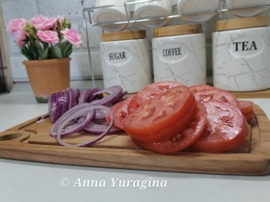 Пробуем уникальную деревенскую закуску для шашлыков