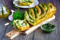 Ароматный постный хлеб с зеленью и чесноком, который покорит ваше сердце